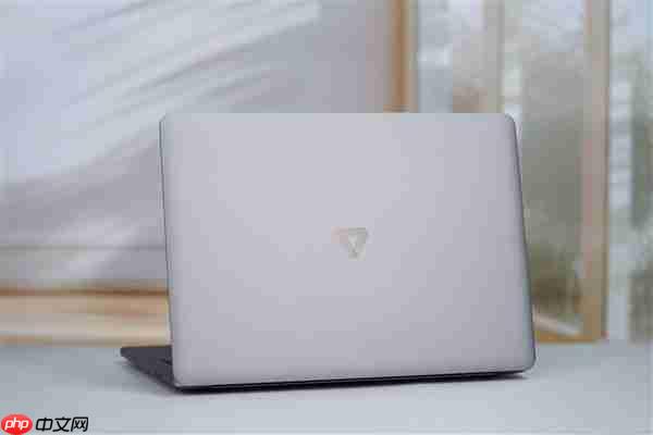 首发自研长江SoC！摩尔线程AIBOOK笔记本图赏