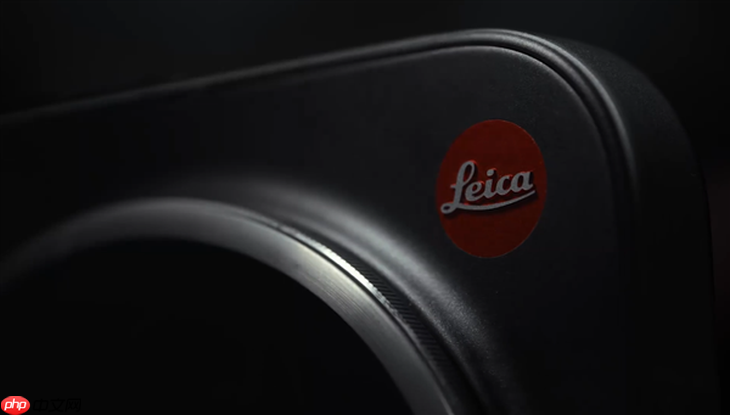 小米 17 Ultra细节曝光！真可乐标，可以拧的变焦环