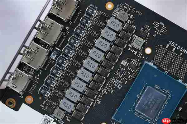 ITX性能小钢炮！七彩虹RTX 5070 Mini OC 12GB图赏