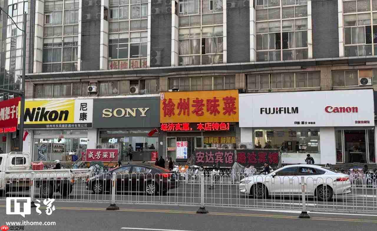 跨界再联动：努比亚联合徐州老味菜推出“努比亚手机饱食度套餐”，99 元