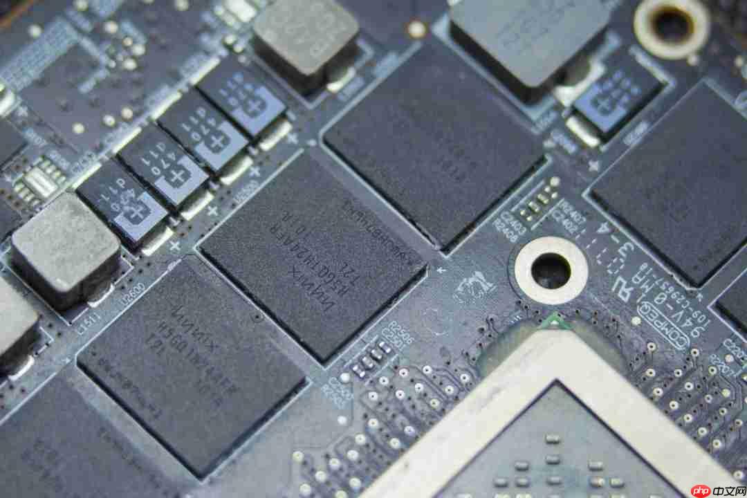 由于内存严重短缺 入门智能手机可能采用4GB内存