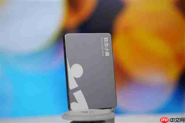 长江存储原厂颗粒！致态小翼S001 1TB SSD图赏