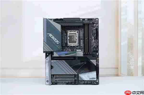 技嘉首家确认！Z890主板支持Intel下代酷睿Ultra 200S Plus