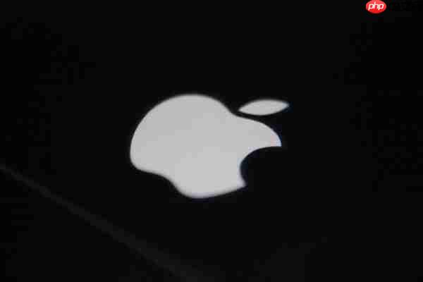 苹果19年老将跳槽！iOS 26液态玻璃创造者被Meta挖走