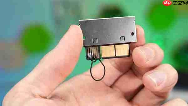 单12V-2×6实现为RTX 5090供电750W！甚至都没敢跑分