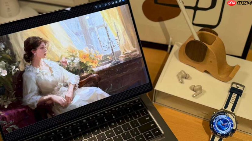 HUAWEI MatePad Edge 实机照全面曝光，极窄边框设计与专用键盘成焦点!