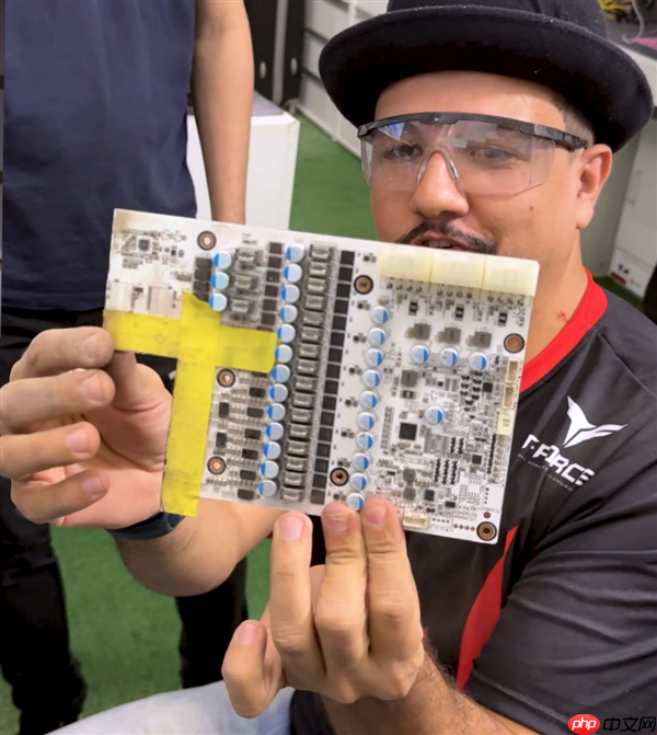 杂交显卡新玩法：GTX 1080 Ti修好了RTX 5070 Ti