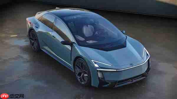 丰田玩激进 买菜车超进化！全新卡罗拉概念车首发