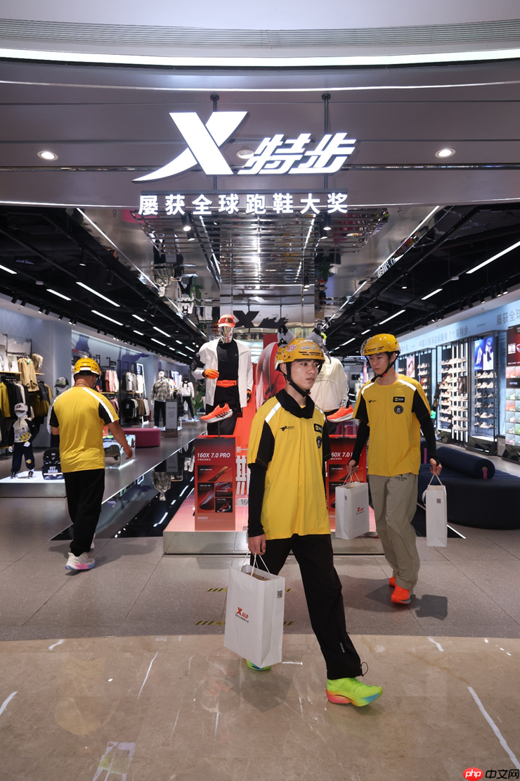 特步、匹克、安踏等集体布局！泉州市纺织服装商会签约美团闪购