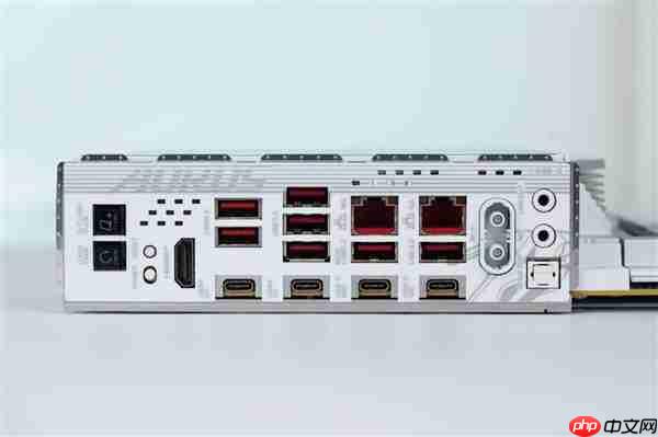 支持DDR5-9000！技嘉X870E AORUS X3D主板图赏