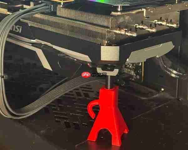 玩家公认的最强显卡支架：居然是一部经典诺基亚手机！
