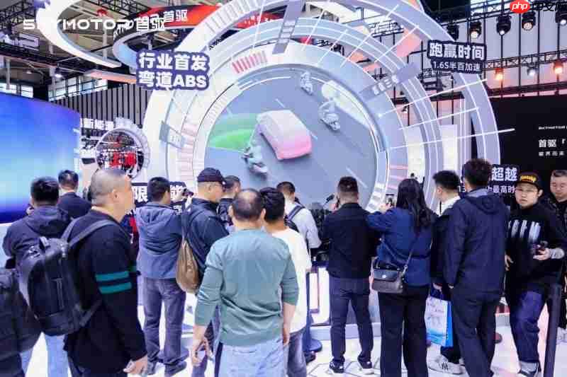 首驱「驾」到！首驱科技全球新品发布，以破界之势开启两轮新纪元