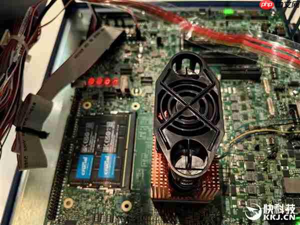 Intel Panther Lake首次公开演示：功耗之低 难以置信！