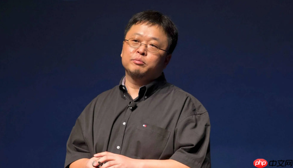 罗永浩再度回应小米手机海报小字争议：各家都干过