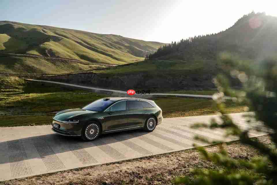 享界S9T旅拍模式实测，创新功能内含大玄机！