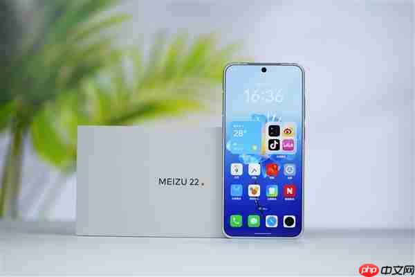 行业唯一四等边白面板！魅族22图赏