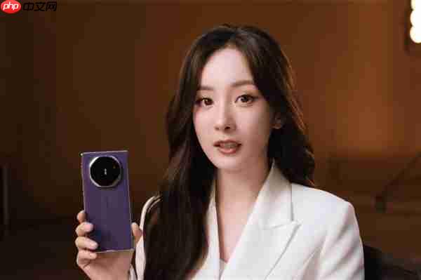 一年过去了三折叠赛道仍只有华为！无敌