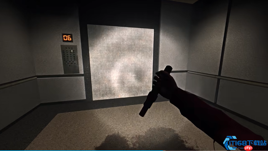 死亡中心电梯攻防核心指南：突破火焰走廊的关键策略