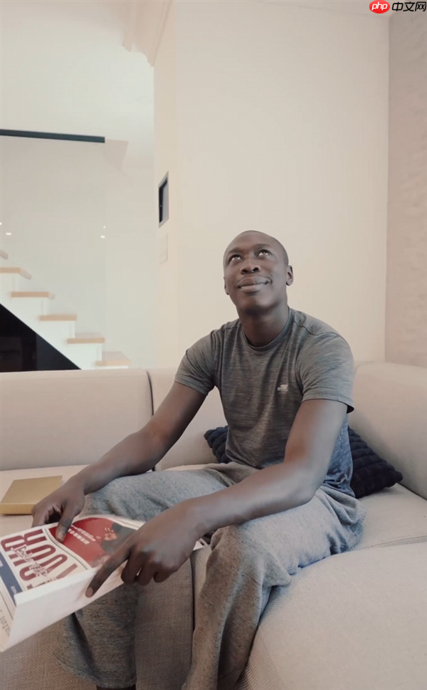 全球第二大网红 无语哥首次全网官宣中国行