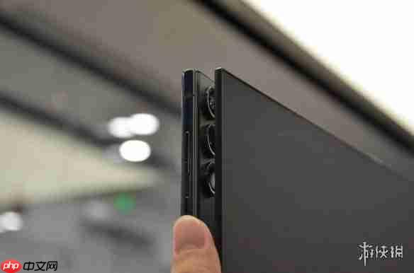 三星42英寸OLED S90F评测：超强音画 竞享丝滑 游戏电视的新选择