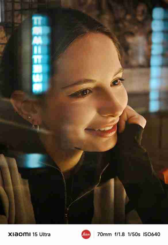 小米15 Ultra夜景人像样张：肤色神态还原 质感更强！