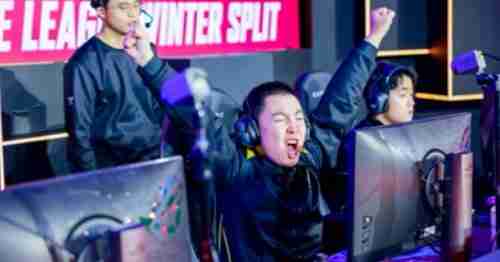 《英魂之刃》十周年盛典圆满收官：燃情十载华章，共铸英魂荣耀！