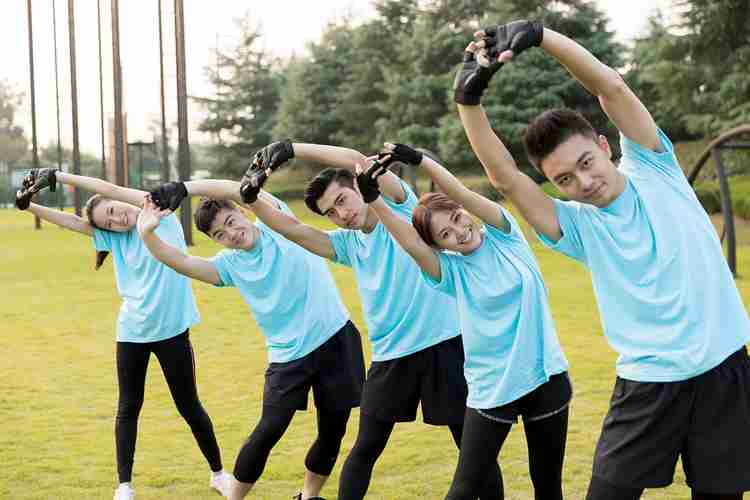 户外拓展训练十大装备有哪些 户外拓展需要准备什么用品