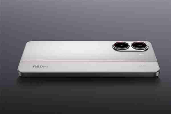 REDMI Turbo 4发布即开售：首销送碎屏保、进水保等 价值675元