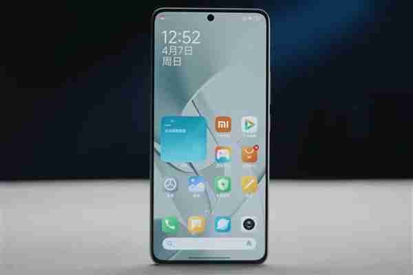 2025年上半年3款小屏手机蓄势待发：小屏赛道卷起来了