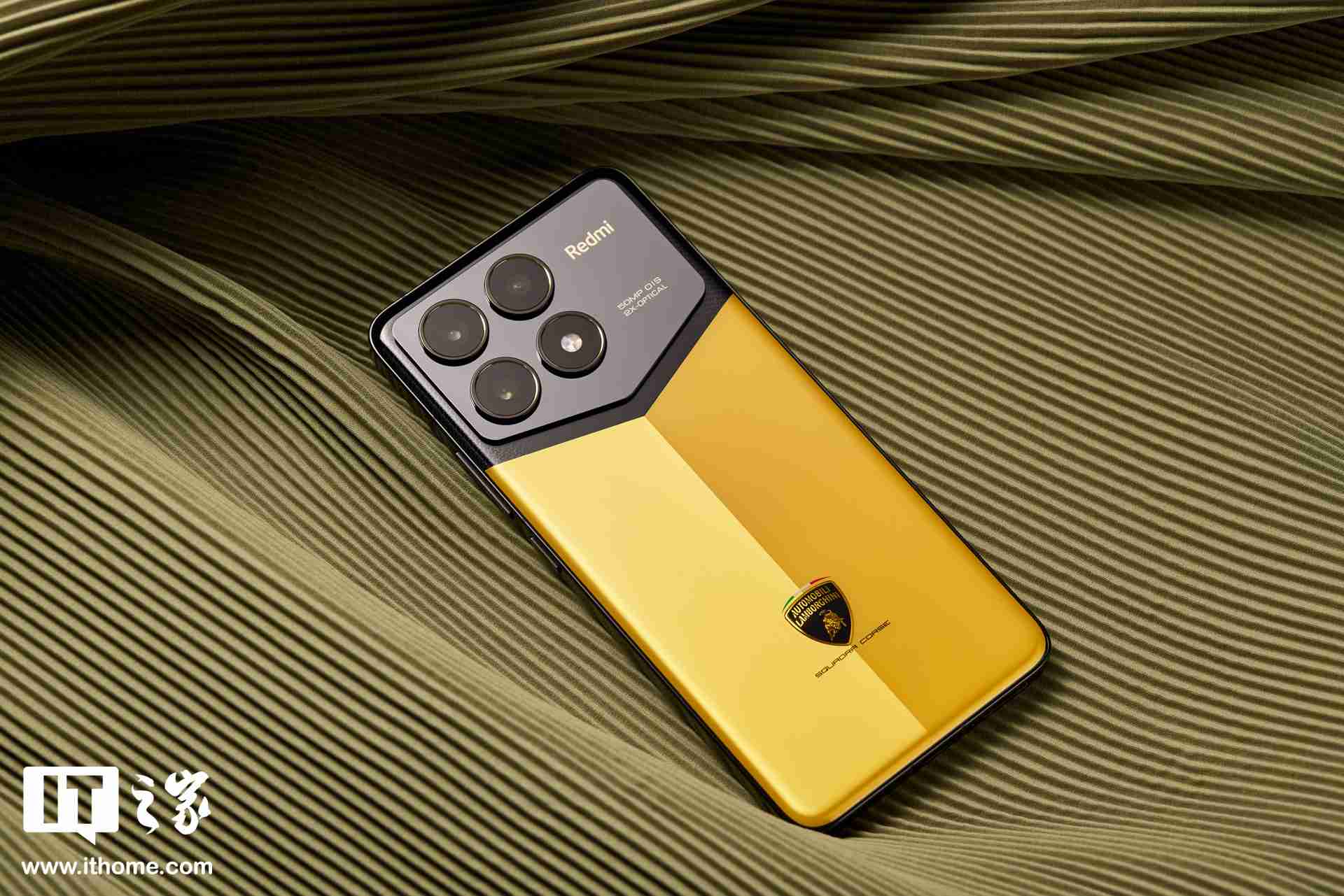 小米 REDMI K80 Pro 冠军版手机亮相，再度联名兰博基尼汽车