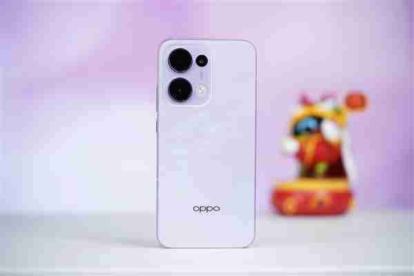 翅膀纹理灵动吸睛！OPPO Reno13图赏