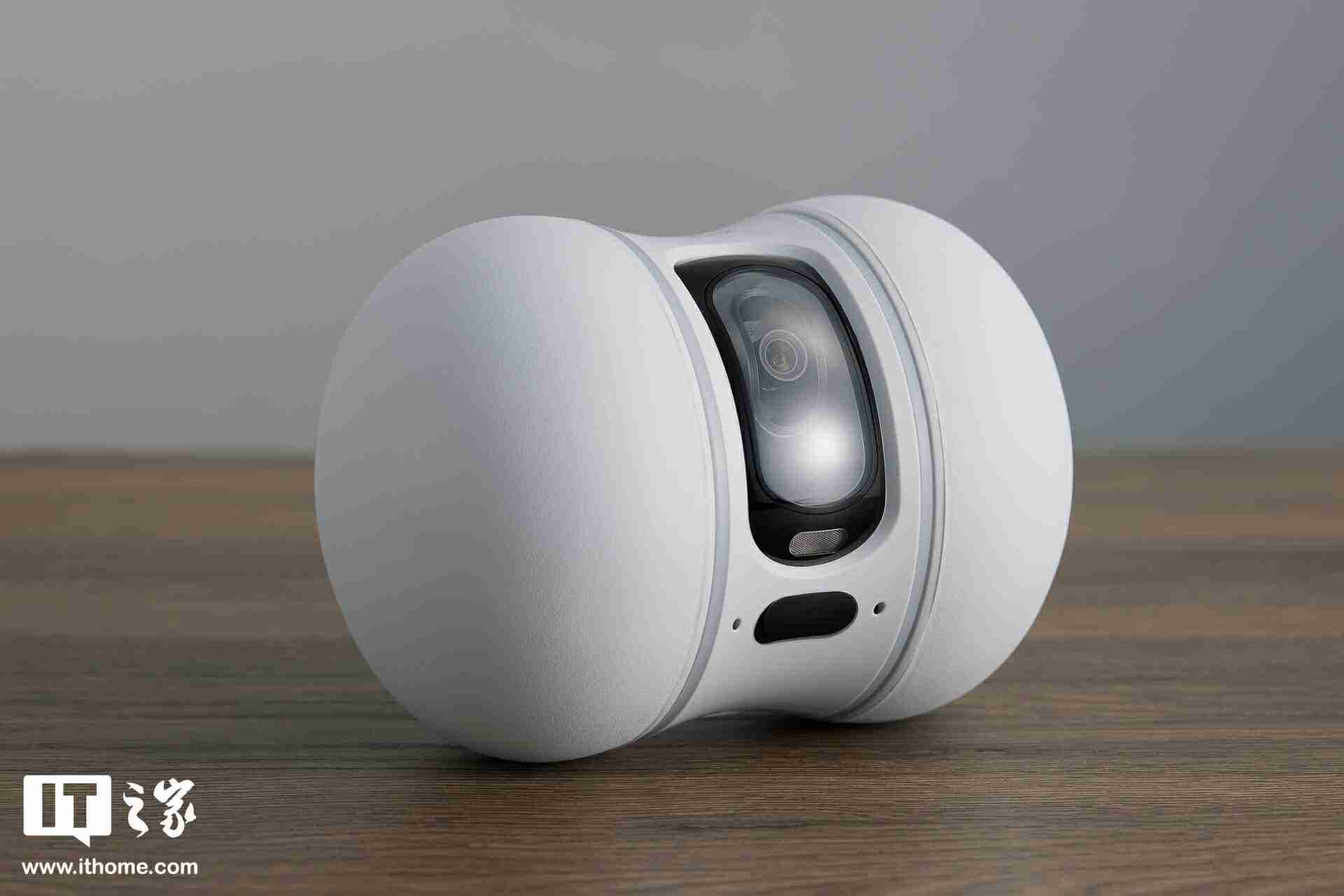 萤石 TAMO 看护摄像机：能全屋移动的智能看护摄像机