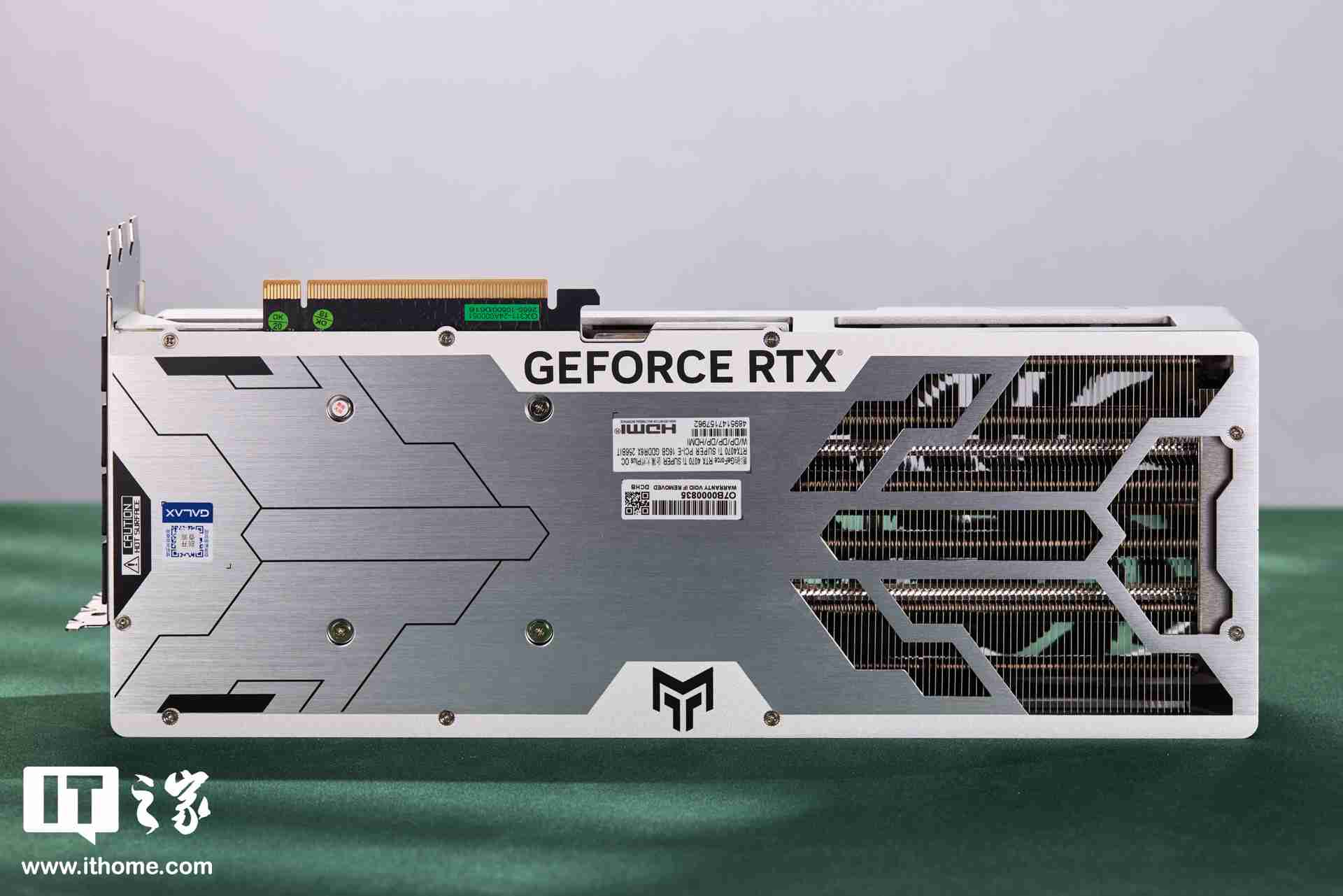 影驰 GEFORCE RTX 4070Ti SUPER 金属大师 Plus OC 图赏，硬派金属风，旗舰同款散热