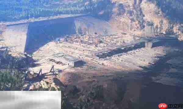 ARC Raiders机械怪物图鉴：轰炸机攻击模式与弱点分析