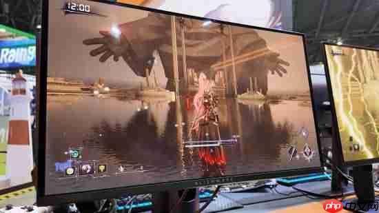 国产《无限机兵》试玩：新Boss雷电女剑士骑四臂异形