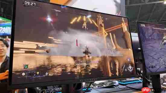 国产《无限机兵》试玩：新Boss雷电女剑士骑四臂异形