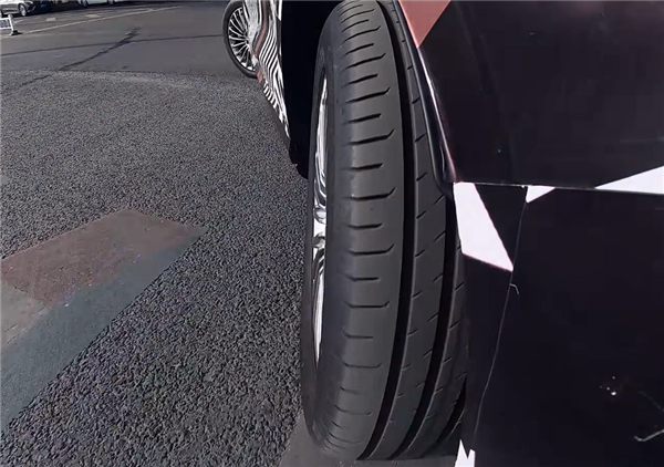 车长超5.3米的全尺寸 长城魏牌旗舰SUV谍照发布：转弯超灵活