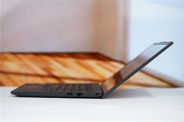锐龙7 PRO 350加持！联想ThinkPad T14 Gen6图赏