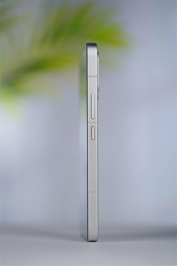 9000mAh小米史上最大电池！REDMI Turbo 5 Max图赏