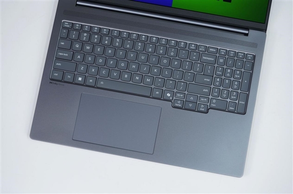 酷睿Ultra X9 388H加持！联想小新Pro 16 GT AI元启版图赏