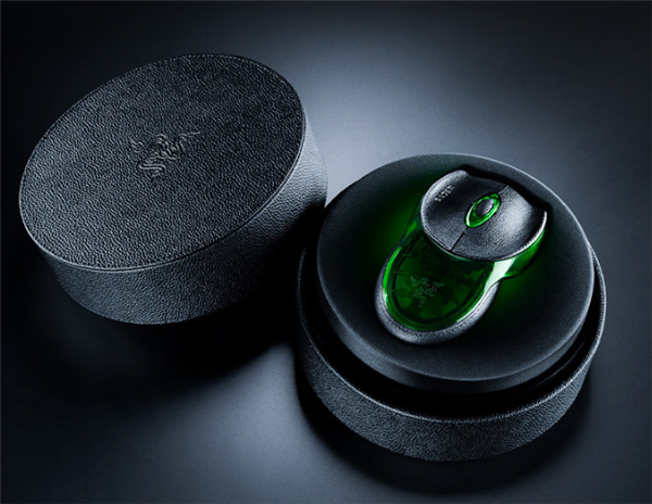 9999元！雷蛇布斯朗悍蛇20周年纪念款预售开启 全球限量1337只